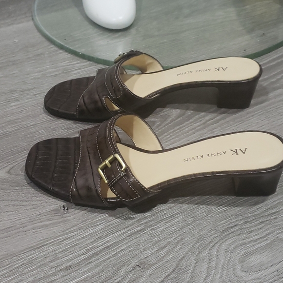 Anne Klein Sandals - Picture 3 of 10